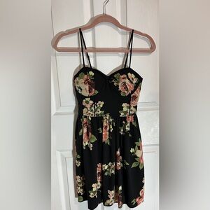 Band of Gypsies Floral Rose Bodice Mini Dress in Black Coral